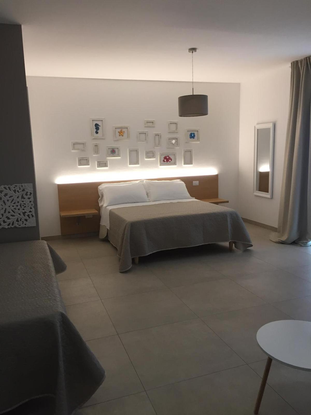 Le Rondini House Hotel Monopoli Ngoại thất bức ảnh